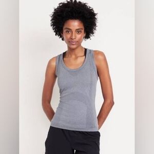 NWT Old Navy Fluid Seamless Tank Top